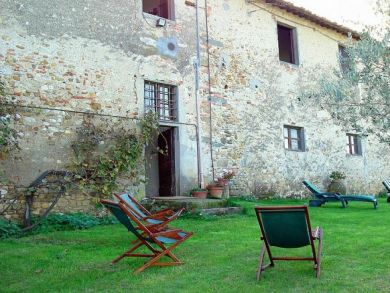 Ancient stone Tuscany country home that sleeps six Ancient stone Tuscany country home that sleeps six